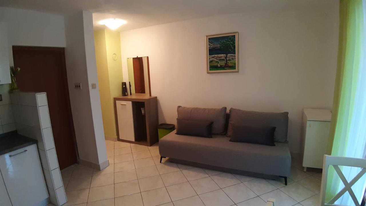 Apartments Rendulic Малинска Экстерьер фото