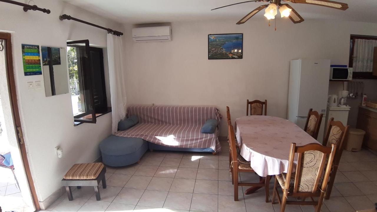 Apartments Rendulic Малинска Экстерьер фото