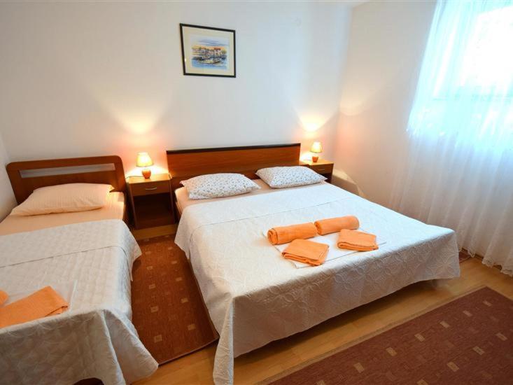 Apartments Rendulic Малинска Экстерьер фото