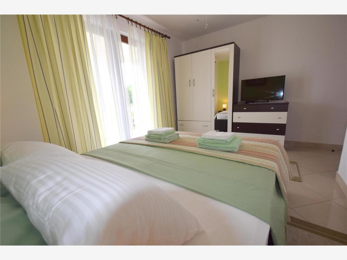 Apartments Rendulic Малинска Экстерьер фото
